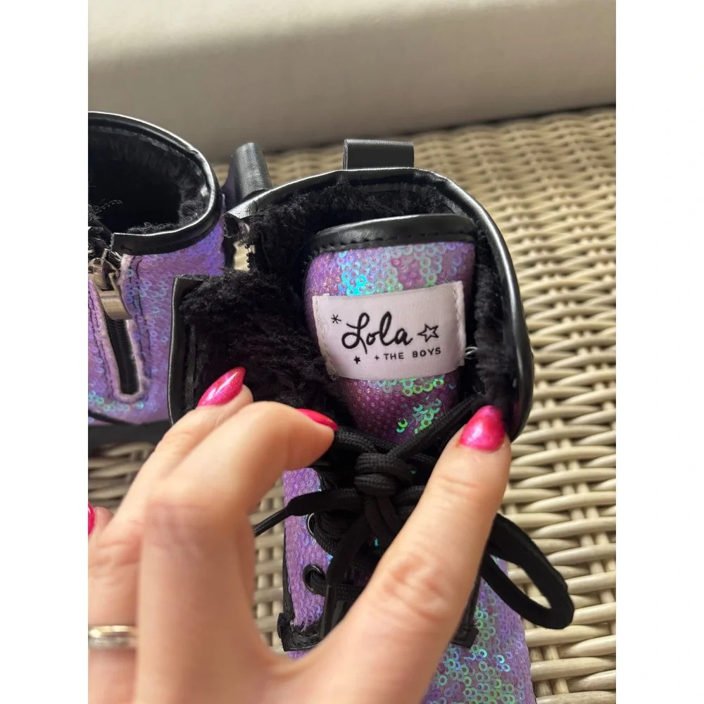 Lola + The Boys Like New Lavender‎ Sequin Combat Boots EU 32/US 1 swiftie